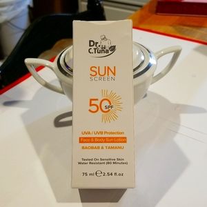 Farmasi Sun screen 50 spf face and body sun lotion. Boabad and Tamanu.